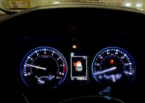 2018 Toyota Highlander Se z USA, uszkodzony, nr VIN 5TDJZRFH6JS897481